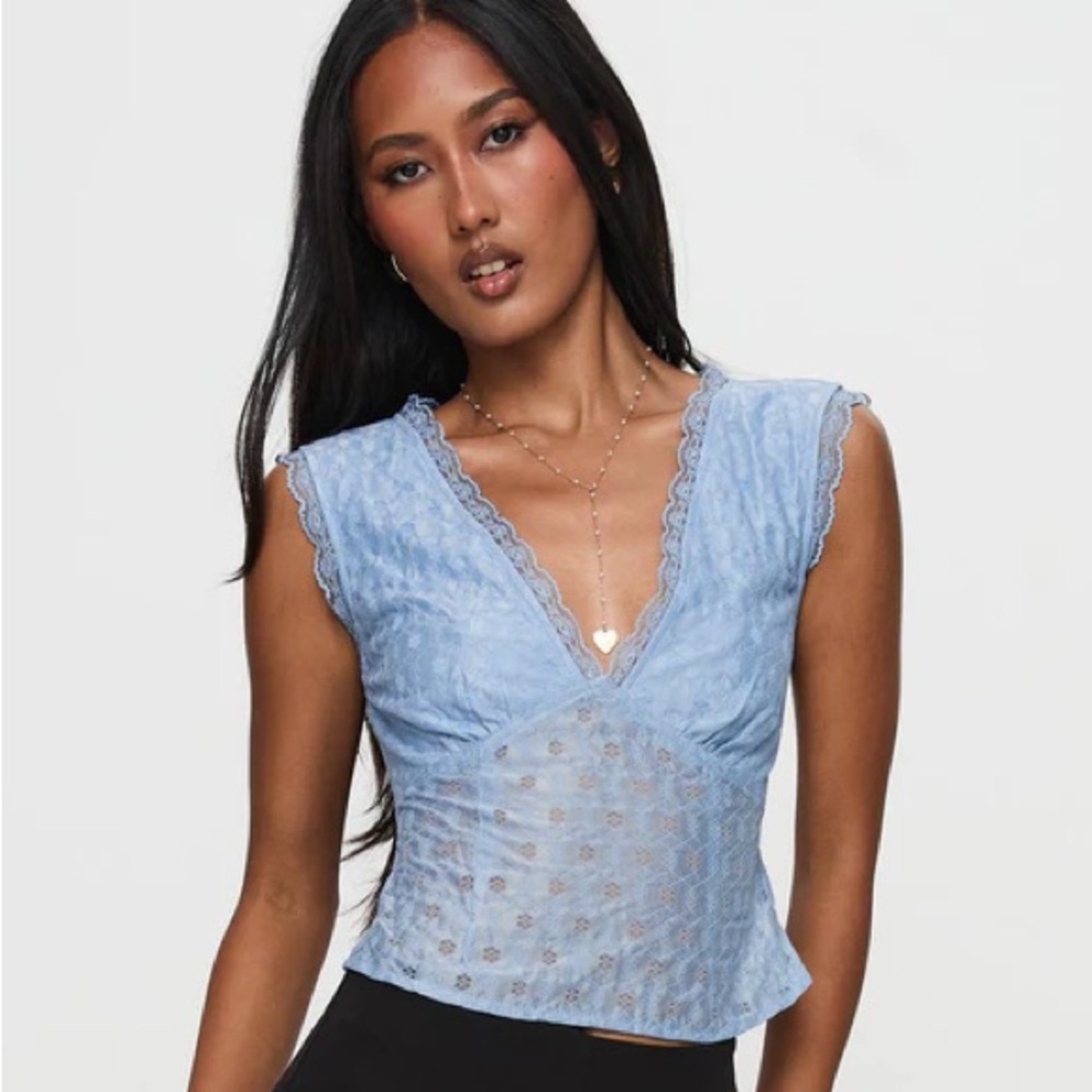 Princess Polly Gimme top